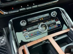 Lincoln Navigator 2020 3.5T Prestige Edition - ფოტო 10