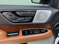 Lincoln Navigator 2020 3.5T Prestige Edition - ფოტო 5