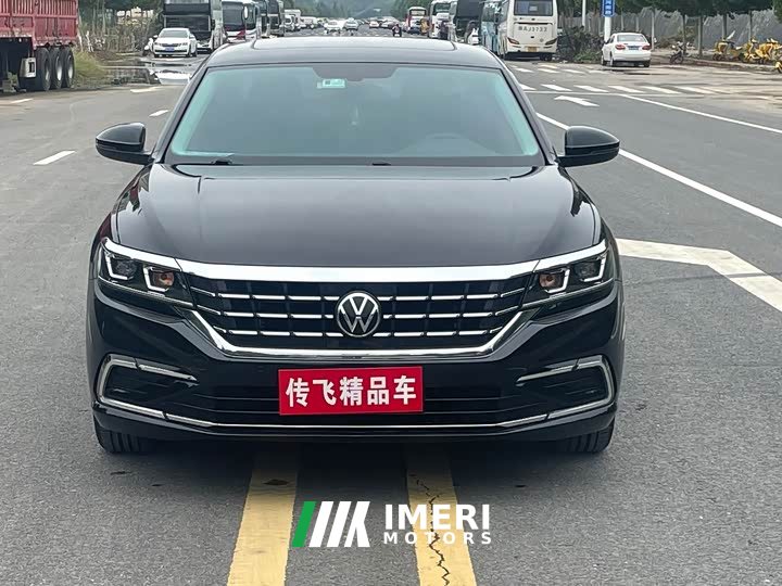 Volkswagen Passat 330TSI Elite