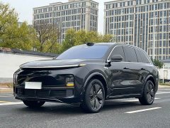 Li Auto L8 Max - ფოტო 1