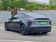 Tesla Model 3 Rear-Wheel Drive - ფოტო 4