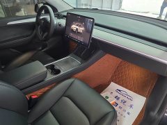 Tesla Model Y Rear-Wheel Drive - ფოტო 15