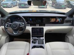 Li Auto ONE Extended Range 6-Seater - ფოტო 7