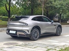Xiaomi YU7 Four-Wheel Drive Pro - ფოტო 5