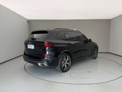 BMW X5 xDrive 30Li M Sport Luxury Night Edition Package - ფოტო 13