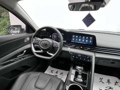 Hyundai Elantra 1.5L CVT Luxury - ფოტო 4