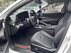 Hyundai Elantra 1.5L CVT Luxury - ფოტო 7