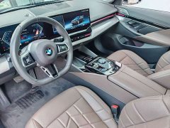BMW 5 Series 525Li M Sport Package - ფოტო 12