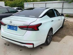 Nissan Teana 2.0L XL-TLS Comfort Edition - ფოტო 4