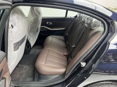 BMW 3 Series 325Li M Sport Package - ფოტო 10
