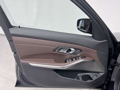 BMW 3 Series 325Li M Sport Package - ფოტო 11