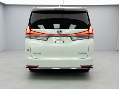 Lexus LM 2020 300h 7-Seater Elegant Edition - ფოტო 18