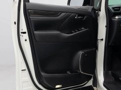 Lexus LM 2020 300h 7-Seater Elegant Edition - ფოტო 4