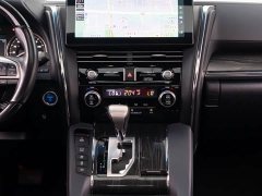 Lexus LM 2020 300h 7-Seater Elegant Edition - ფოტო 8