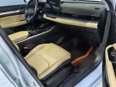 Geely Emgrand L HiP 2024 Champion Edition 1.5TD-DHT Pro 100KM Excellence - ფოტო 11