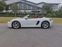 Porsche 718 Boxster 2.0T - ფოტო 2