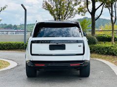 Land Rover Range Rover Facelift 3.0 L6 400PS Extended Wheelbase Prestige Edition - ფოტო 11