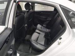 Hyundai Elantra 2020 1.6L Automatic GL Deluxe Edition - ფოტო 15