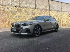 BMW 5 Series 530Li Premier M Sport Package - ფოტო 1