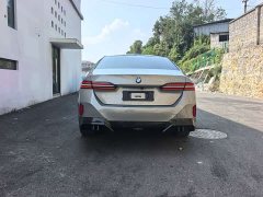 BMW 5 Series 530Li Premier M Sport Package - ფოტო 12