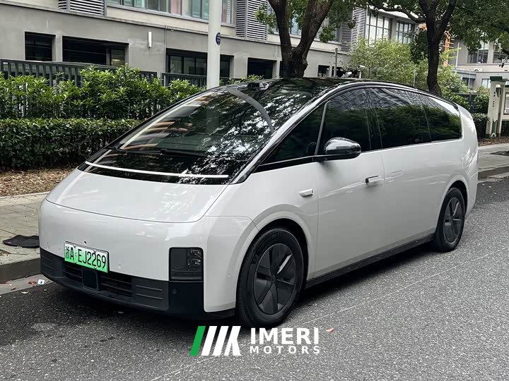 Li Auto MEGA Home Family Edition - ავტომობილი ჩინეთიდან