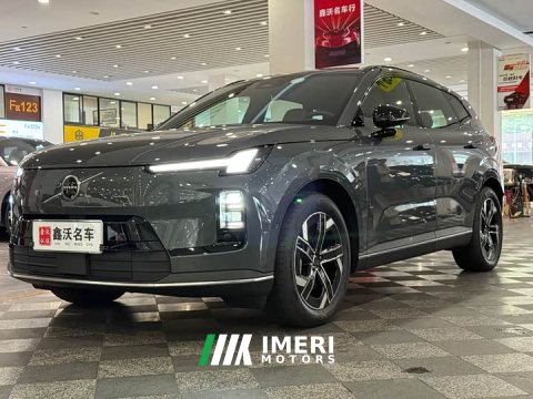 2025 Volvo XC70 Plug-in Hybrid 2026 AWD Extended Range Core - ავტომობილი ჩინეთიდან