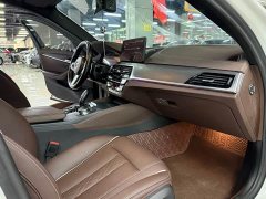 BMW 5 Series 530Li Premier M Sport Package - ფოტო 16