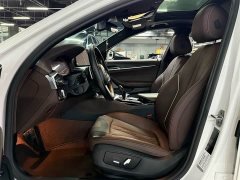BMW 5 Series 530Li Premier M Sport Package - ფოტო 8