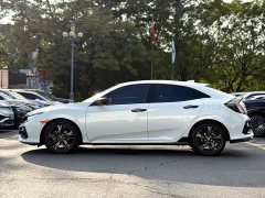 Honda Civic 2021 Hatchback 220 Turbo CVT Trendy Control - ფოტო 6
