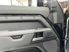 Land Rover Defender 2024 110 3.0T P400 XS - ფოტო 17