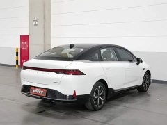 XPeng P5 2021 550E - ფოტო 2