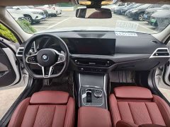 BMW 3 Series 325Li M Sport Package - ფოტო 12