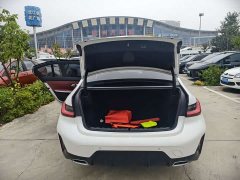 BMW 3 Series 325Li M Sport Package - ფოტო 16