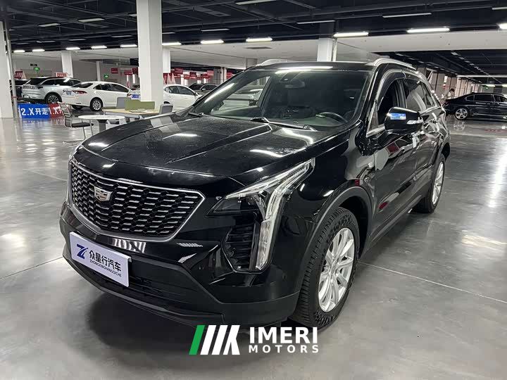 Cadillac XT4 28T FWD Technology