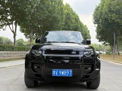 Land Rover Defender 110 - ფოტო 2