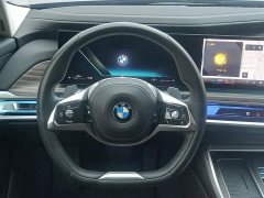 BMW 7 Series 2023 735Li Luxury Line - ფოტო 14