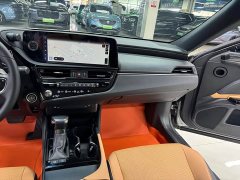 Lexus ES 200 Excellence Edition - ფოტო 15