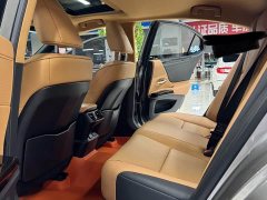 Lexus ES 200 Excellence Edition - ფოტო 18