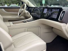 AITO M9 Extended Range Ultra 42kWh 6-Seater - ფოტო 11