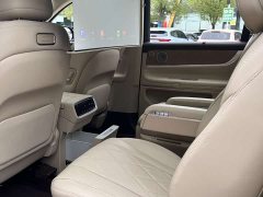 AITO M9 Extended Range Ultra 42kWh 6-Seater - ფოტო 17