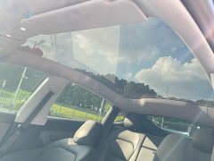 Tesla Model Y Rear-Wheel Drive - ფოტო 14