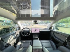 Tesla Model Y Rear-Wheel Drive - ფოტო 17