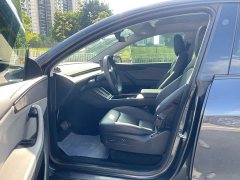 Tesla Model Y Rear-Wheel Drive - ფოტო 6