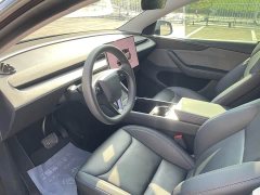 Tesla Model Y Rear-Wheel Drive - ფოტო 7