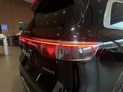 AITO M8 Pure Electric Max Six-Seat Long Range Edition (192-Channel LiDAR) - ფოტო 9