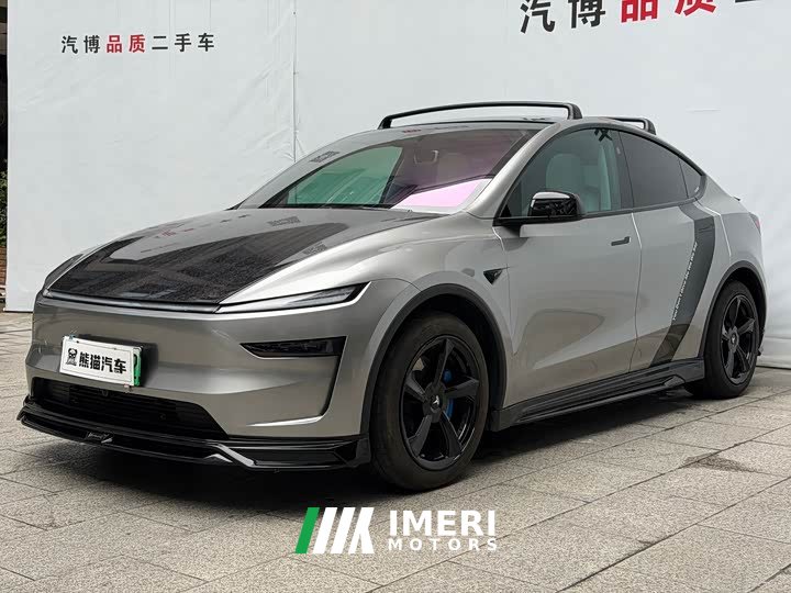 Tesla Model Y Rear-Wheel Drive