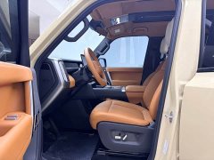 BMW iCAR V27 200KM AWD Falcon 700 - ფოტო 5