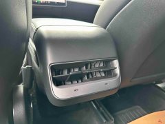 Tesla Model Y Standard Range RWD - ფოტო 15