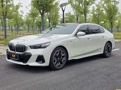 BMW 5 Series 2024 530Li Luxury M Sport Package - ფოტო 1