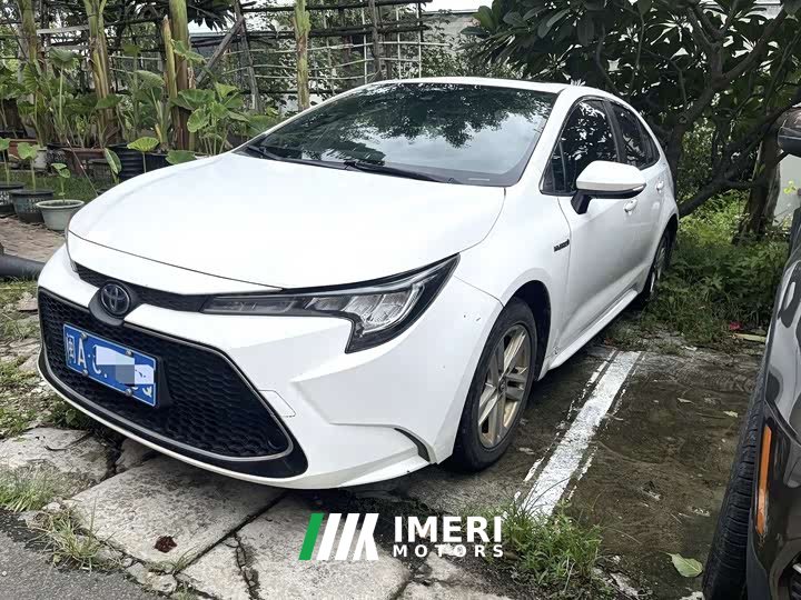 Toyota Corolla Hybrid 1.8H E-CVT Luxury
